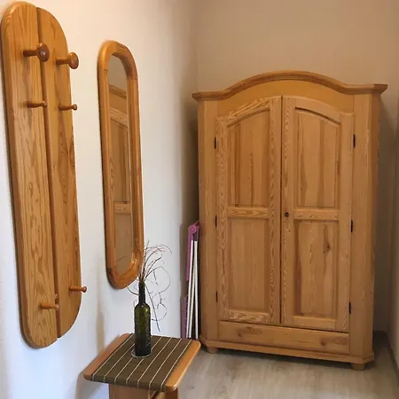 Duenenstrasse 24 别墅