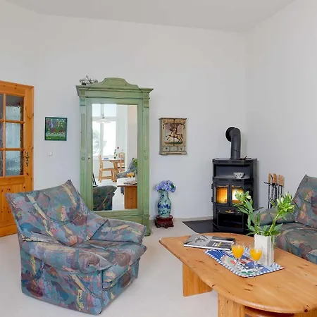 Duenenstrasse 24 别墅