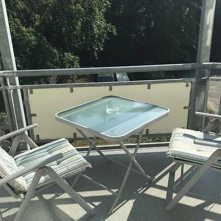 Duenenstrasse 24 别墅